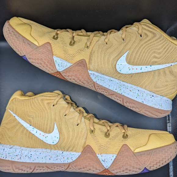 cinnamon toast crunch shoe